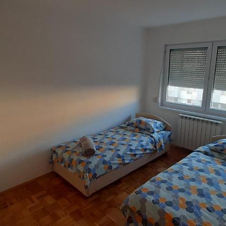 Apartman Stella Istocno Sarajevo Lukavica Exteriér fotografie