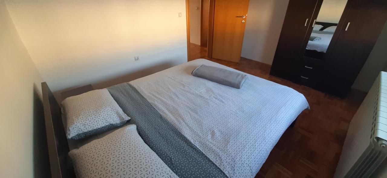 Apartman Stella Istocno Sarajevo Lukavica Exteriér fotografie